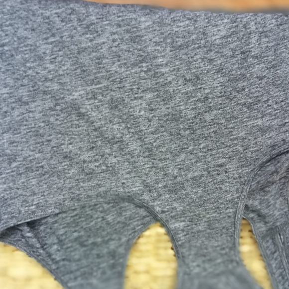 Aviva Razor back - Picture 3 of 7